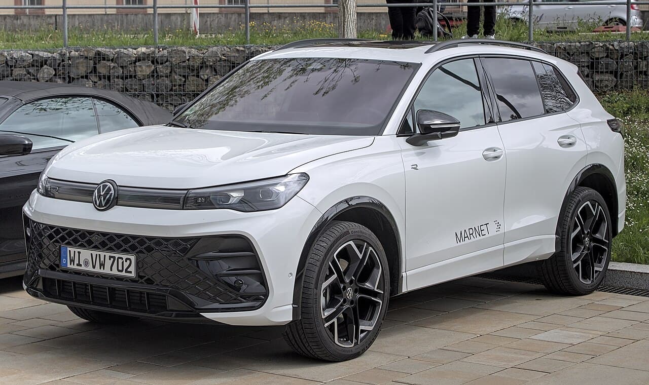 2026 Volkswagen Tiguan SE 4MOTION